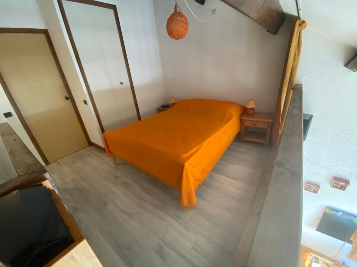 Ferienwohnung Duplex 6 A 8 Couchages Calme Avec Solarium Plein Sud Ancelle Exterior foto