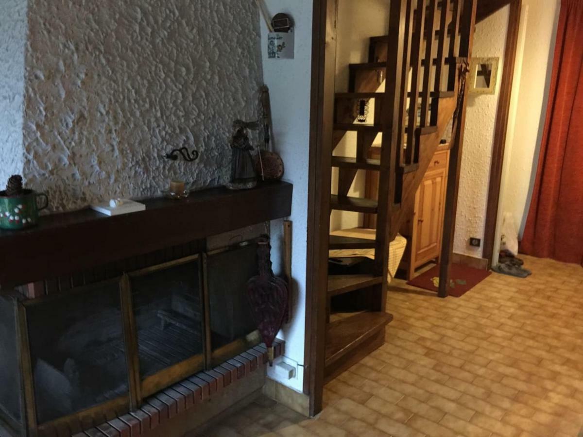 Ferienwohnung Duplex 6 A 8 Couchages Calme Avec Solarium Plein Sud Ancelle Exterior foto