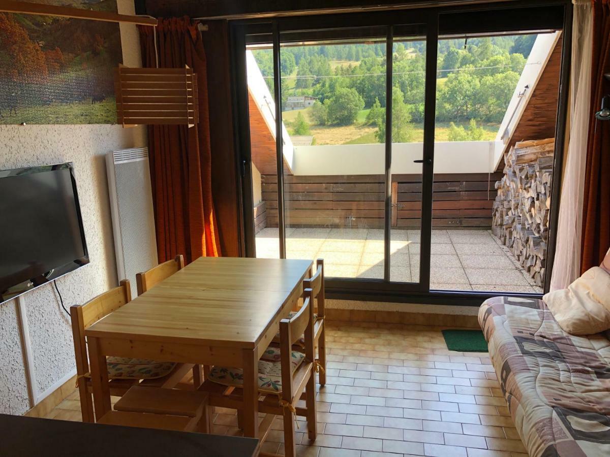 Ferienwohnung Duplex 6 A 8 Couchages Calme Avec Solarium Plein Sud Ancelle Exterior foto